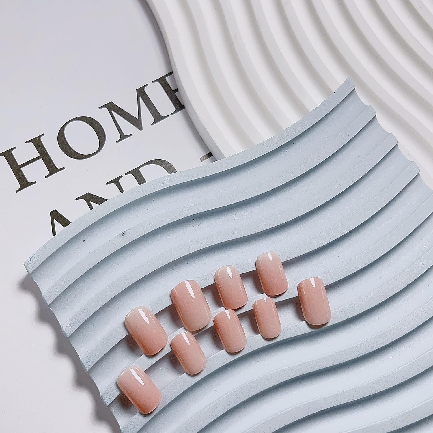 Nude Pink Press on Nails Short Square, Acrylic Nails Fake Nails Set, Stick on Nails Glue on Nails,Short Nails False Gel Nails,Stick on Nails for Women and Girls in 24PCS